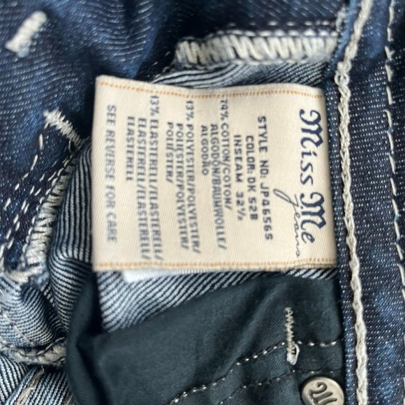 NWOT Miss Me Dark Wash Embellished Skinny Jeans Size 27 Style JP46565 - Picture 14 of 14